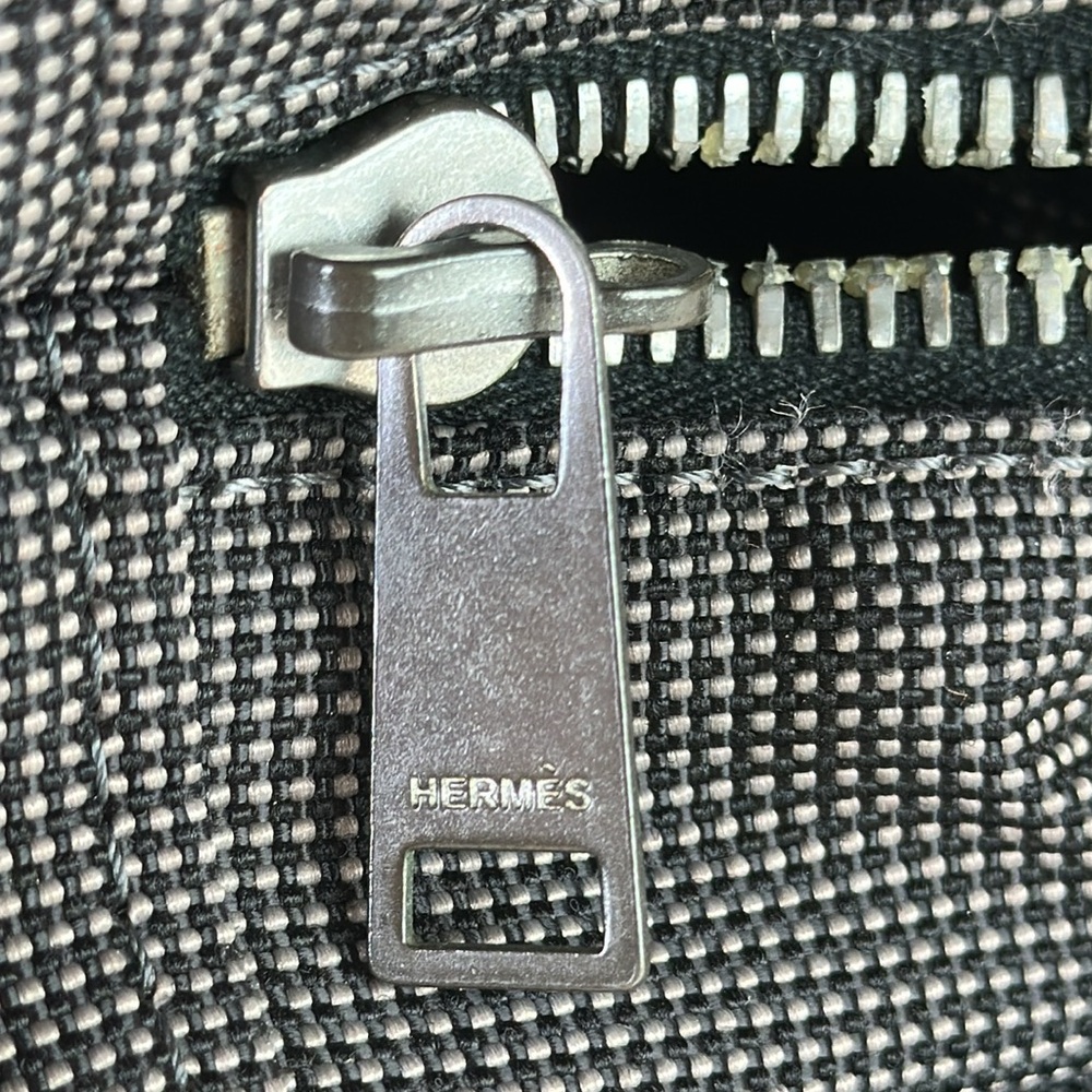 Hermes Heavy Canvas Vintage Zip Tote Gray w/H Design on Web straps Holds Laptop - Picture 11 of 14